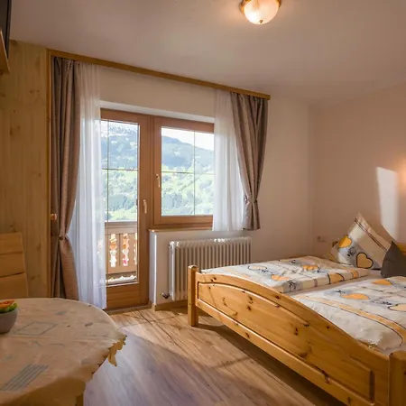 Gaestehaus Rahm - Familie Wechselberger Apartmán